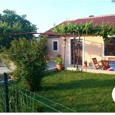 Kuca Za Odmor Maria Bartici